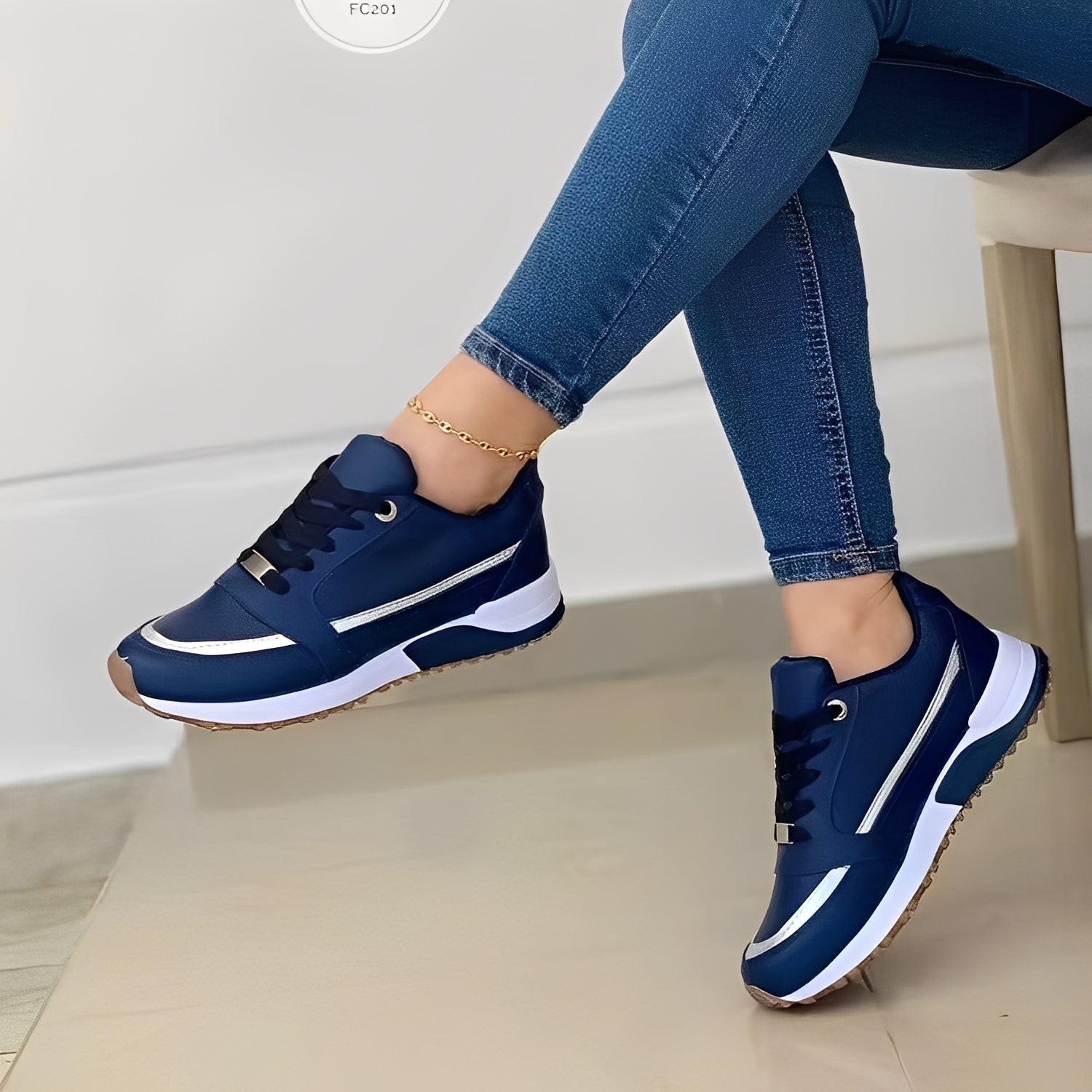 Xanthia - Eleganti sneaker piatte per donne
