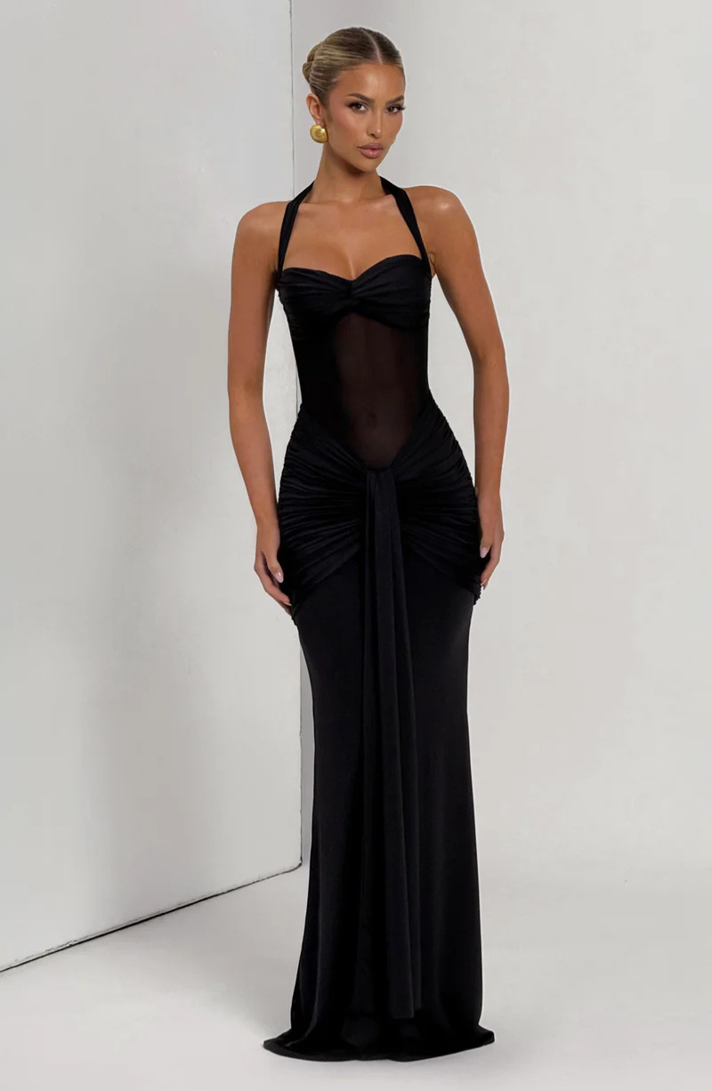 Elettra™ | Abito Lungo Halter con Drappeggio Scultoreo