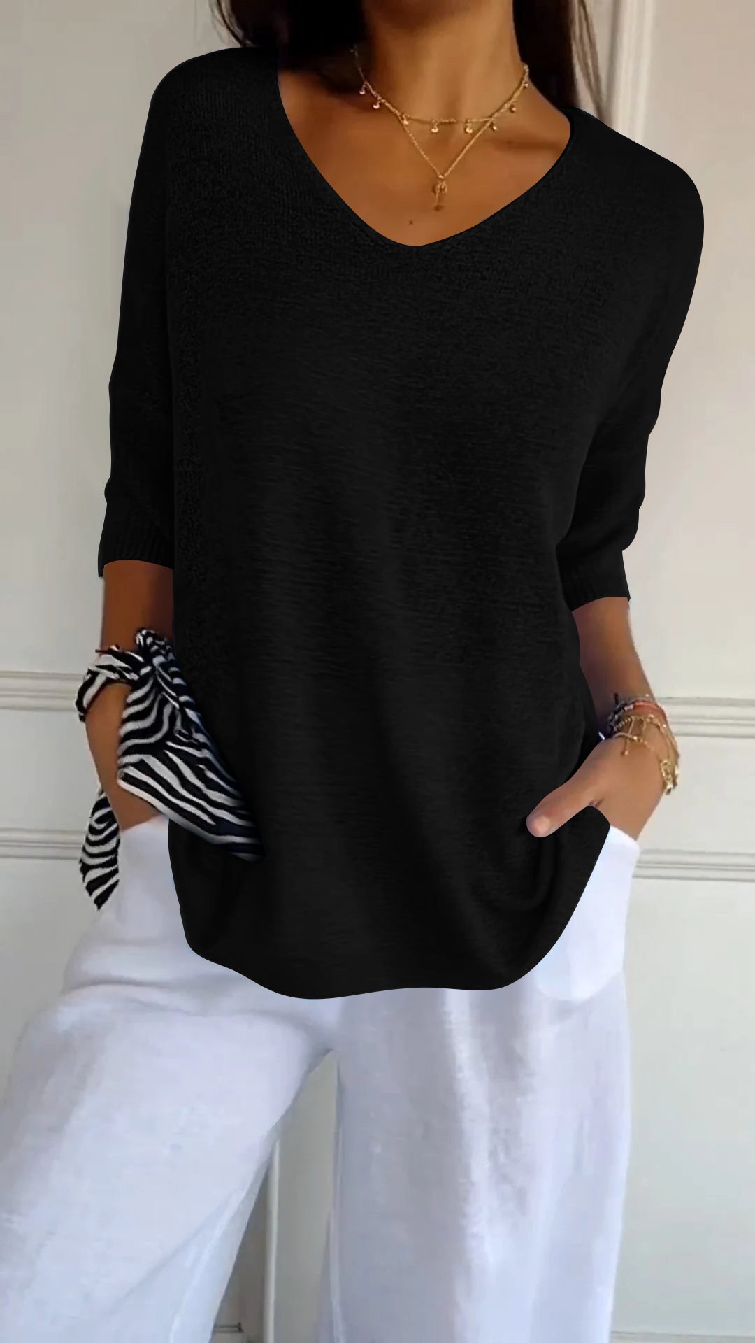 Jill | Top Intramontabile con Scollo a V
