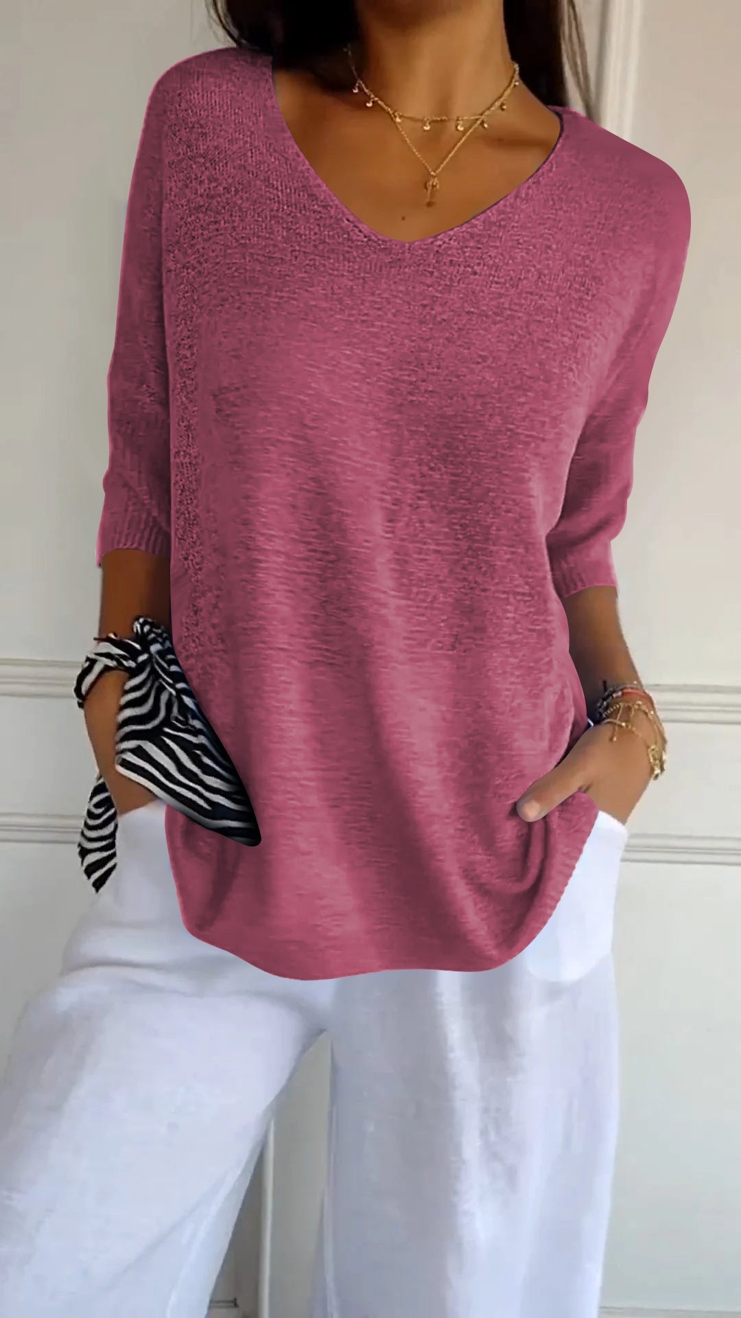 Jill | Top Intramontabile con Scollo a V