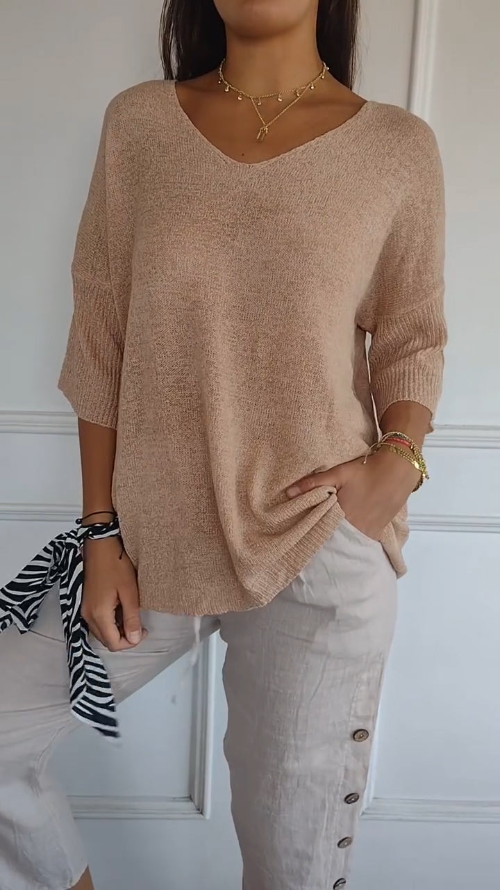 Jill | Top Intramontabile con Scollo a V