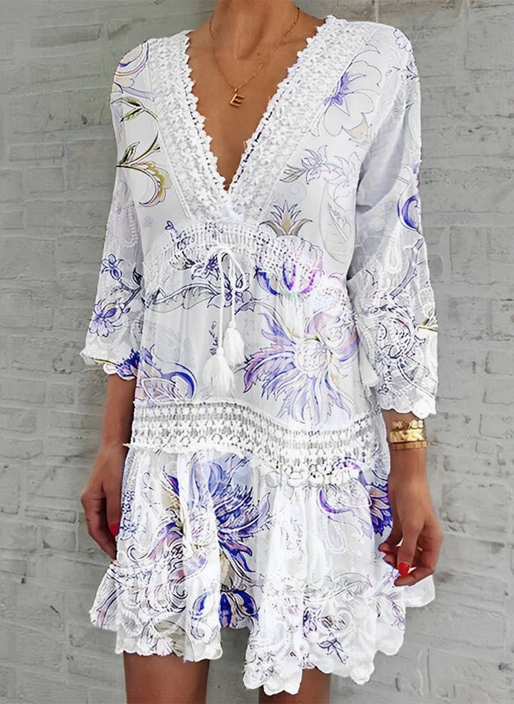 Maria - Sensual dress with V-neck