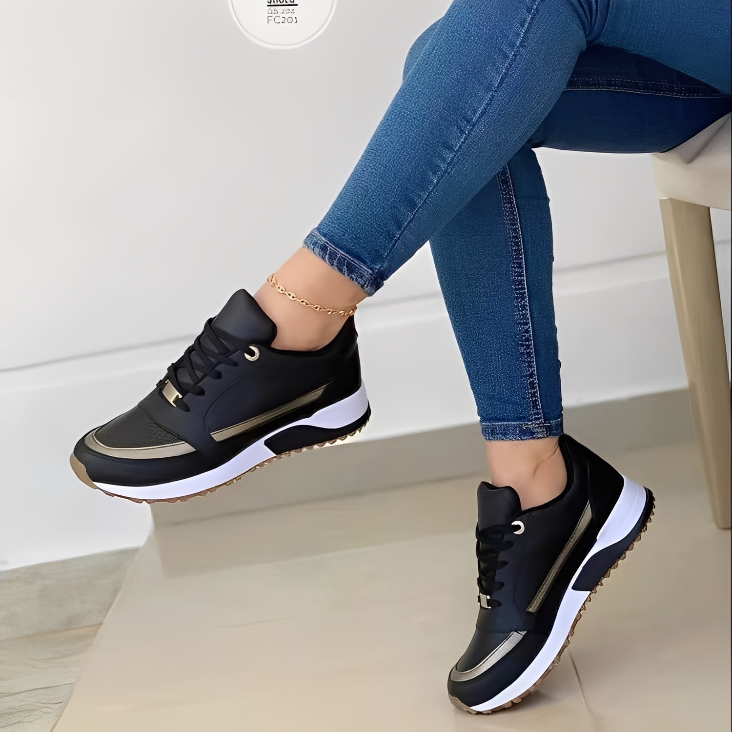 Xanthia - Eleganti sneaker piatte per donne
