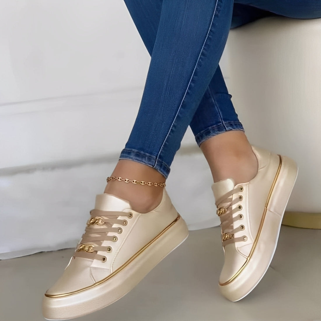Deziree - Eleganti scarpe con plateau con catene per donne