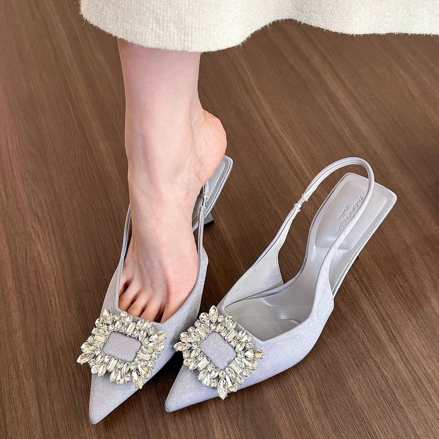 Shantel - eleganti scarpe con tacco a spillo a punta con strass