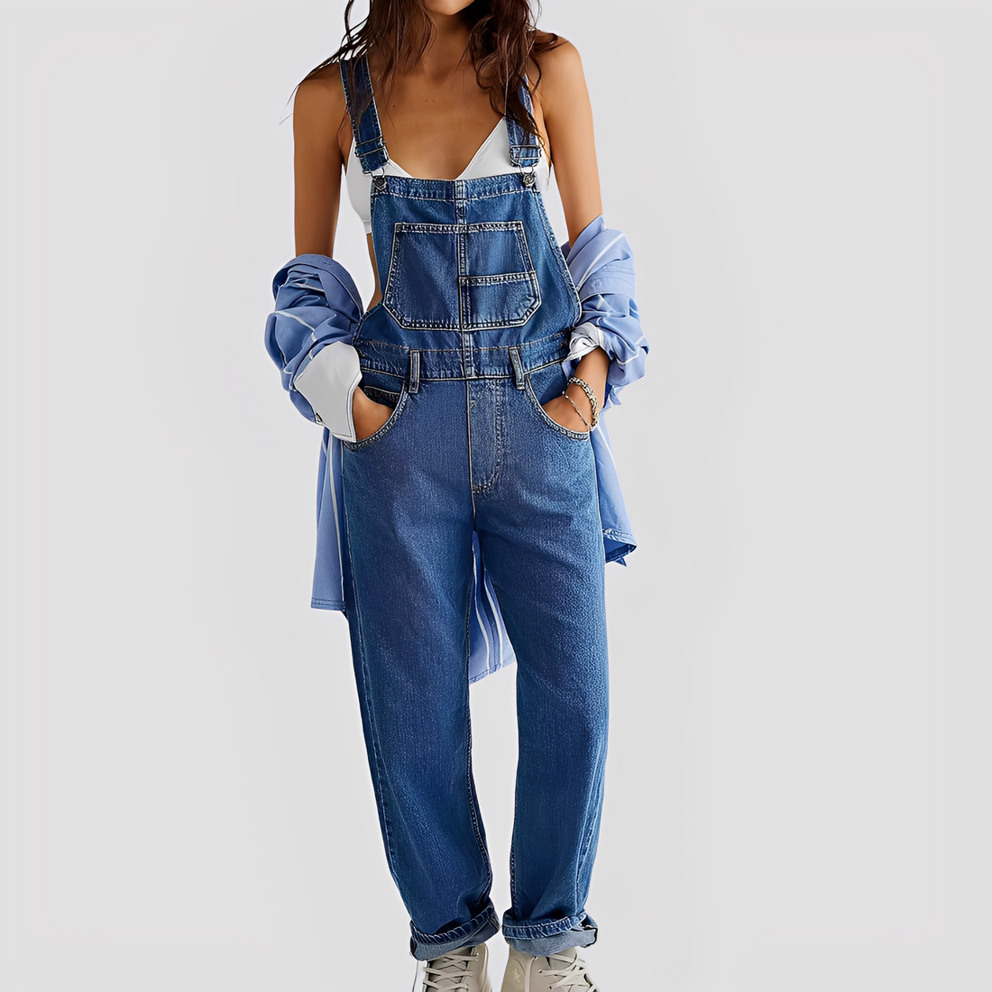 Mildred - Classica salopette di jeans a vestibilità comoda per donne