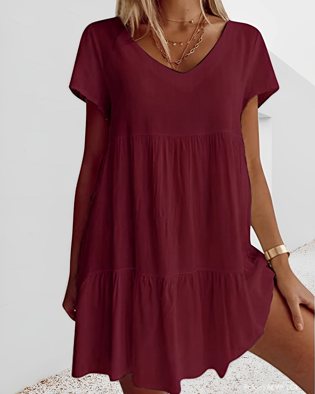 Gwenevere - Casual and Elegant Dress for Women