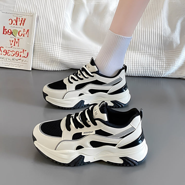 Sophie - Stylish women's sneakers with thick soles