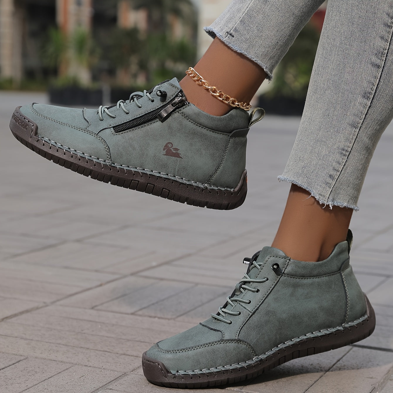 ErgoVita™ – Sneakers dal comfort terapeutico