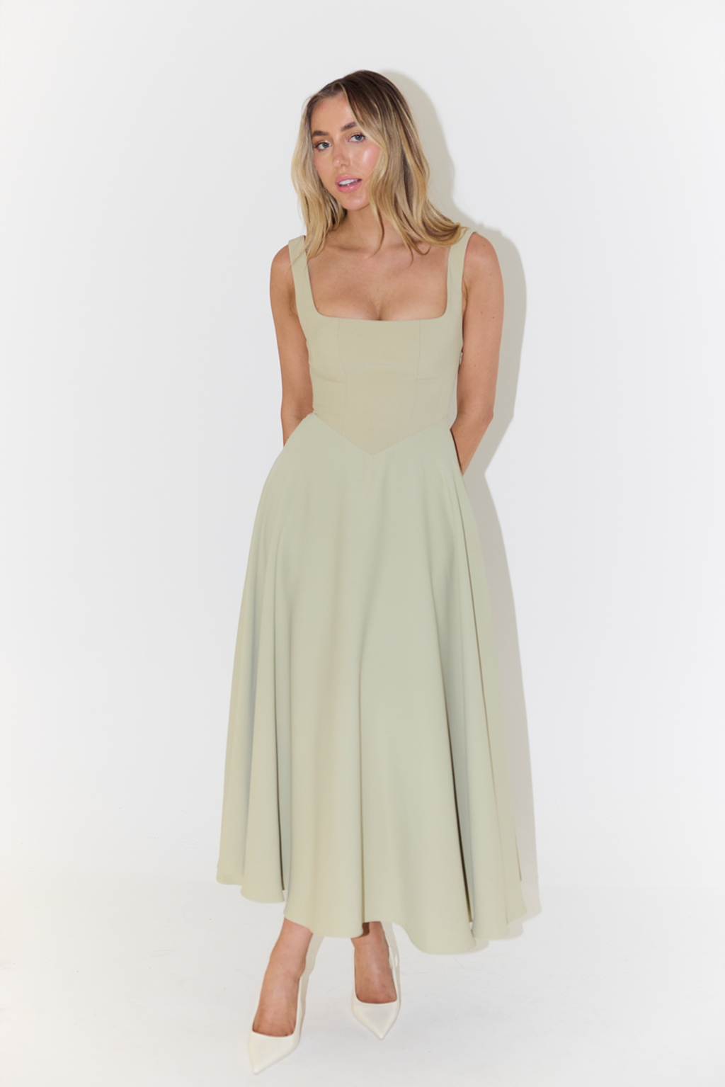 Melisandre - Midi Abito Donna, Elegante & Versatile