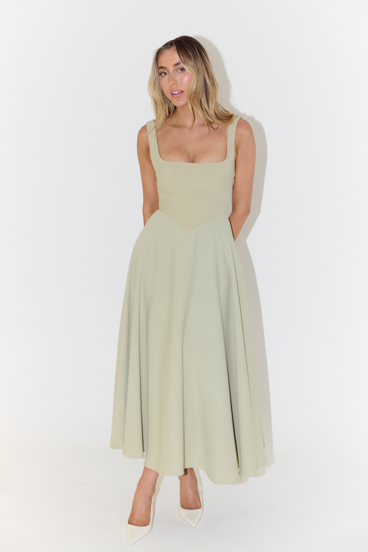 Melisandre - Women's Midi Dress, Elegant & Versatile