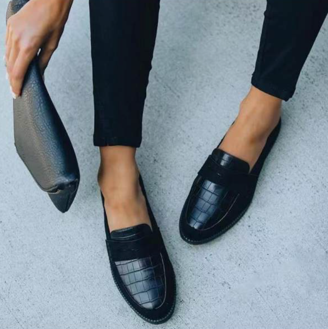 Leona - Eleganza e Comfort nelle Scarpe