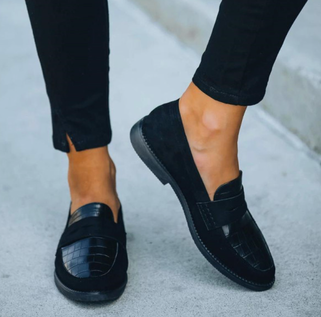 Leona - Eleganza e Comfort nelle Scarpe