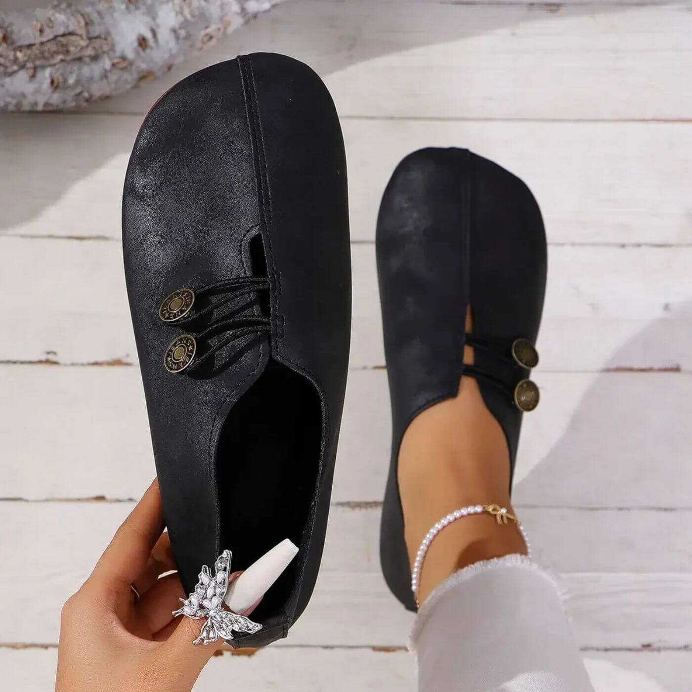 Ingrid – Comode e adattabili scarpe ortopediche