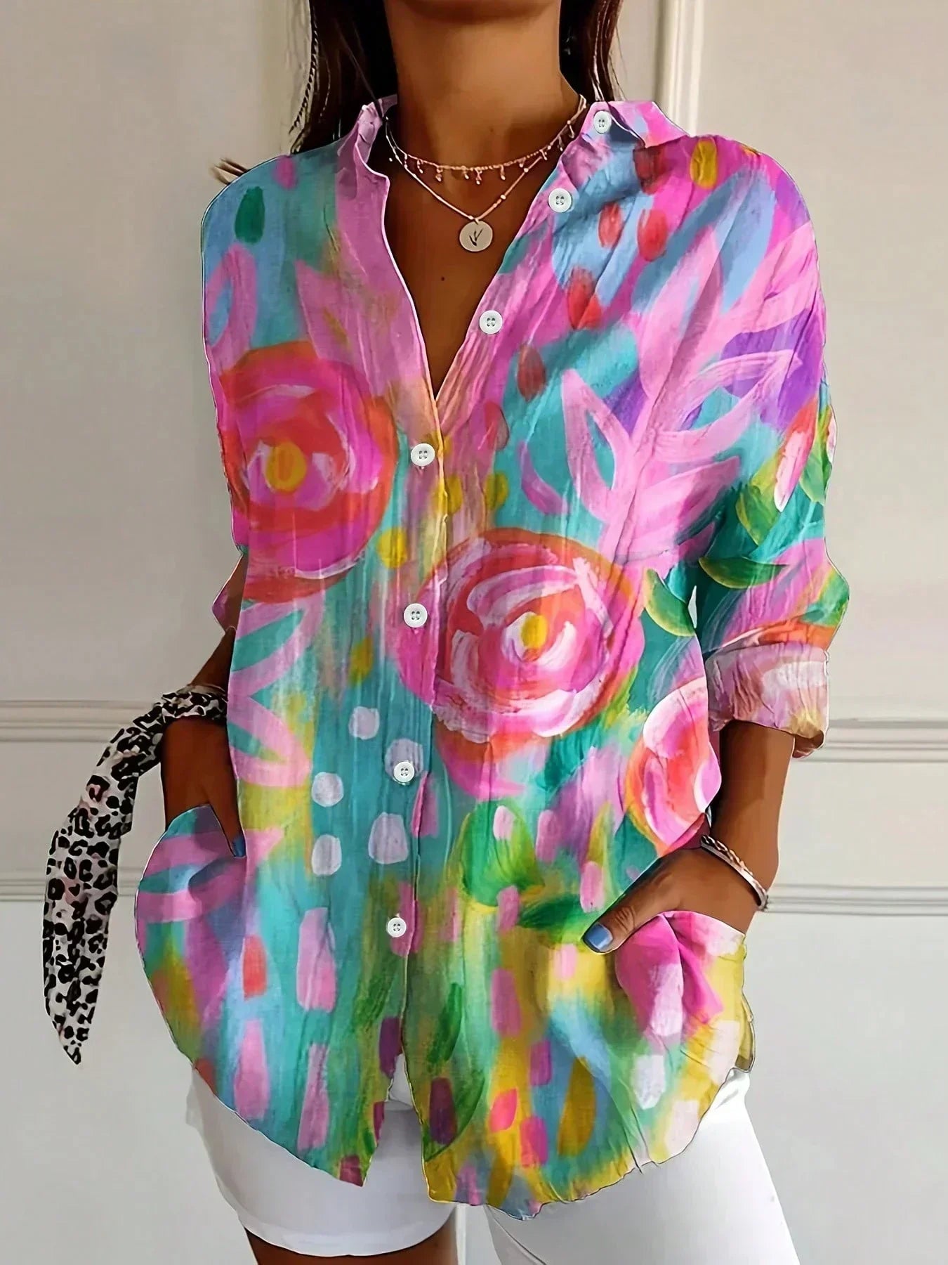 Astrid | Colorful patterned blouse