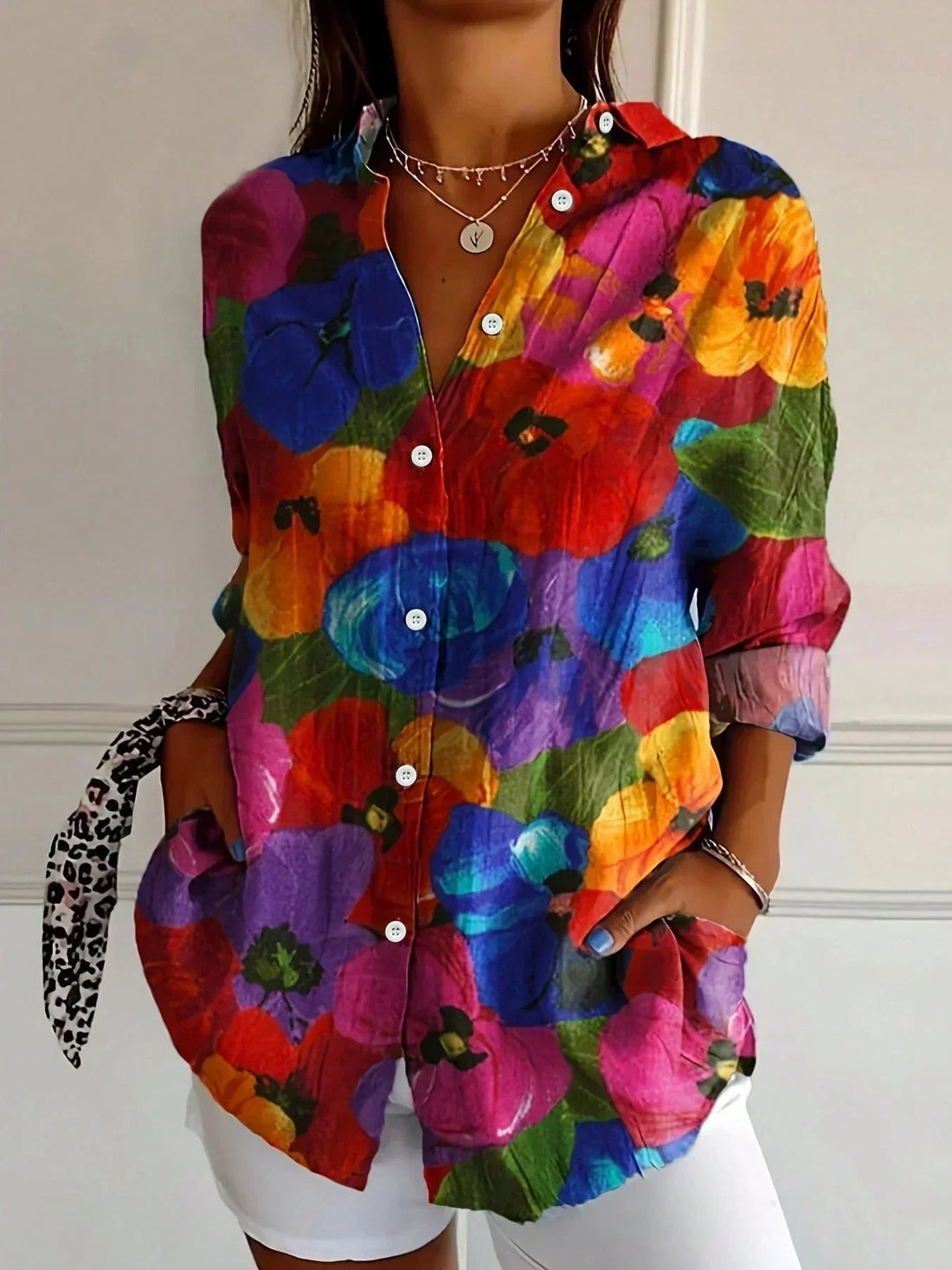 Astrid | Colorful patterned blouse