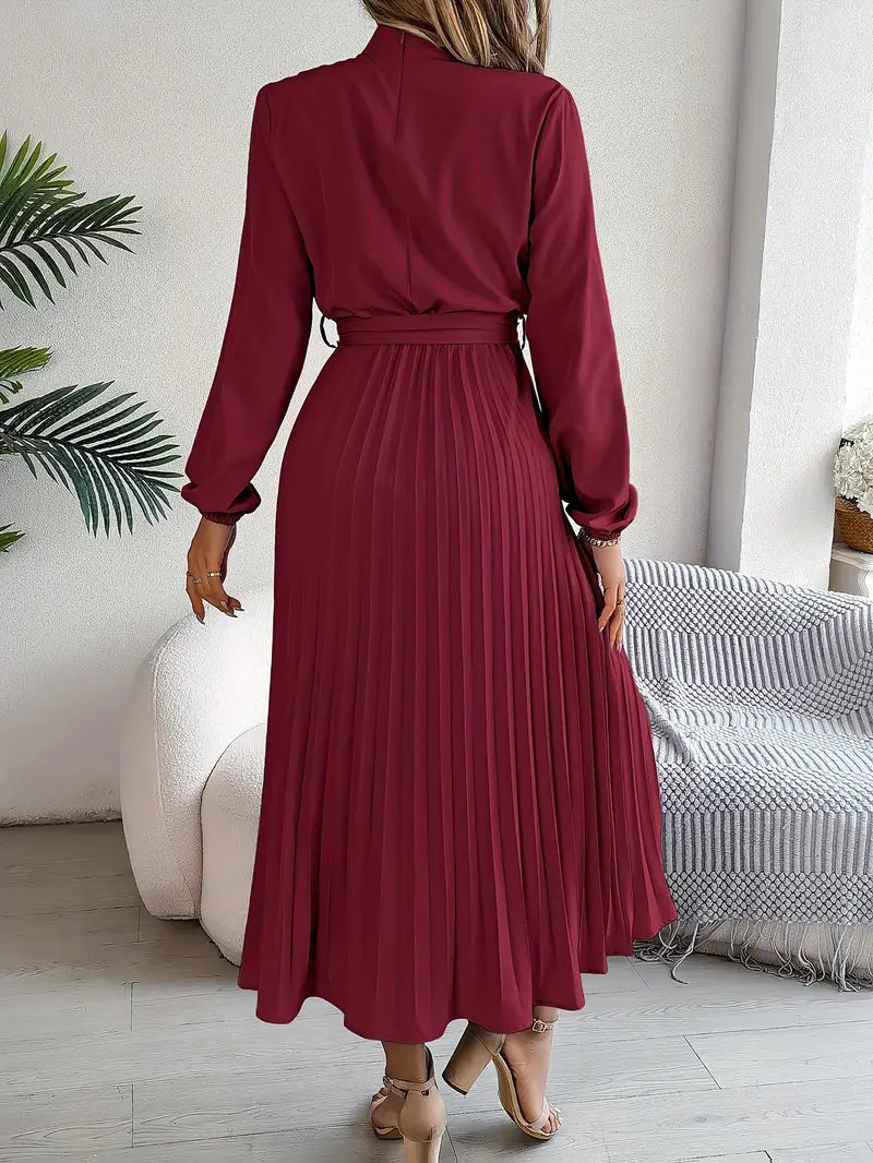 Serena™ – Abito Midi Plissettato con Maniche Lunghe e Cinturaa