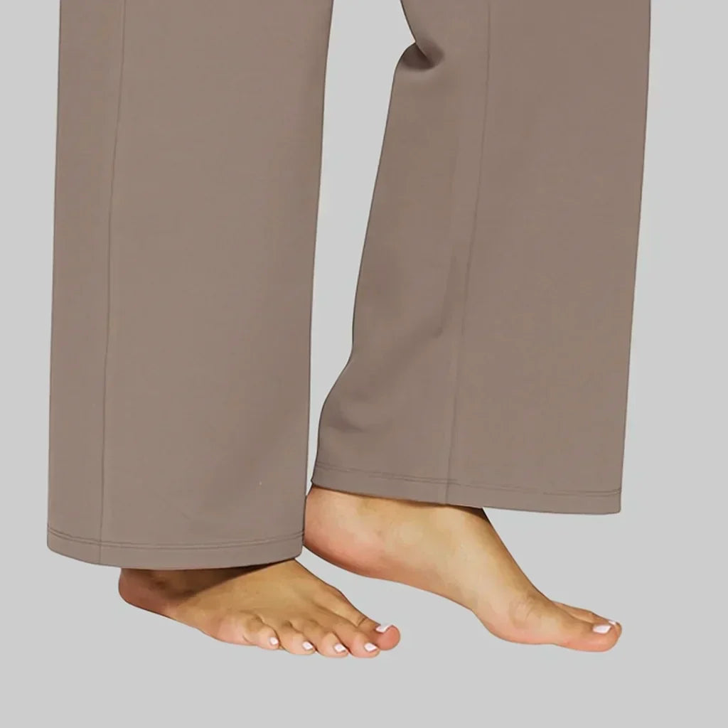 Klara | il comodo pantalone elasticizzato per ogni donna