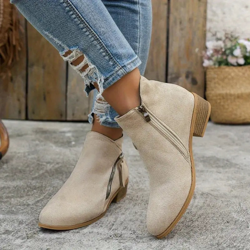 Klara – Zip-up Boots