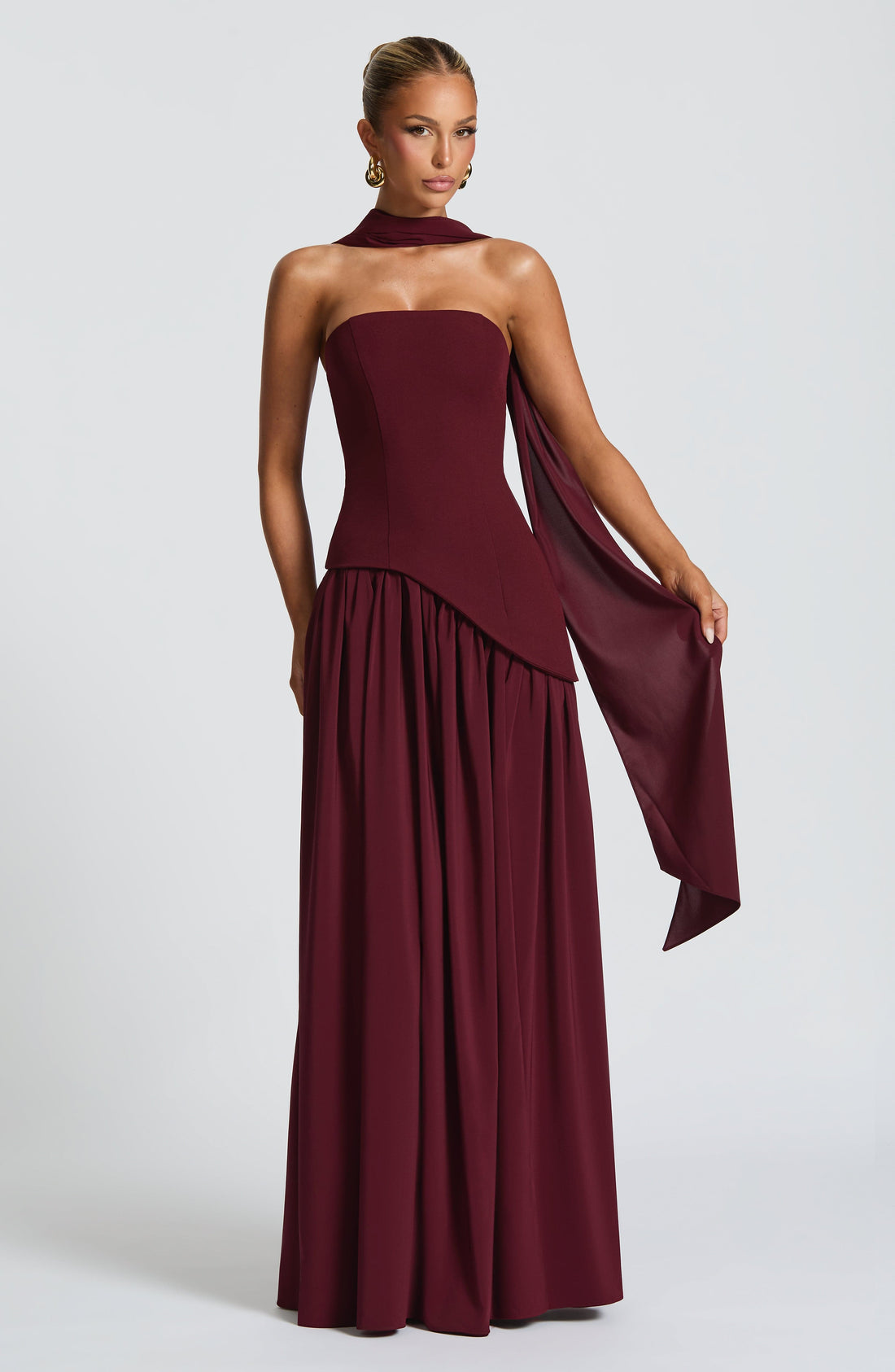 Elara™ | Sculptural Halter Neck Maxi Dress with Deep Slit