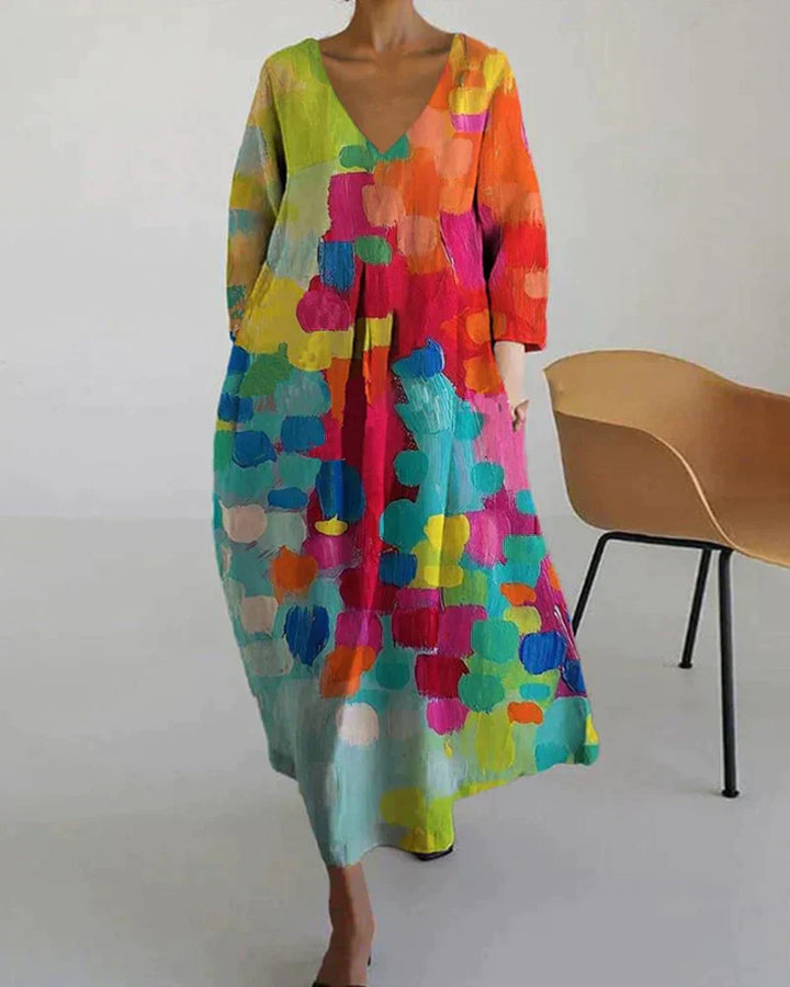 Tatiana - Colourful V-neck dress with print