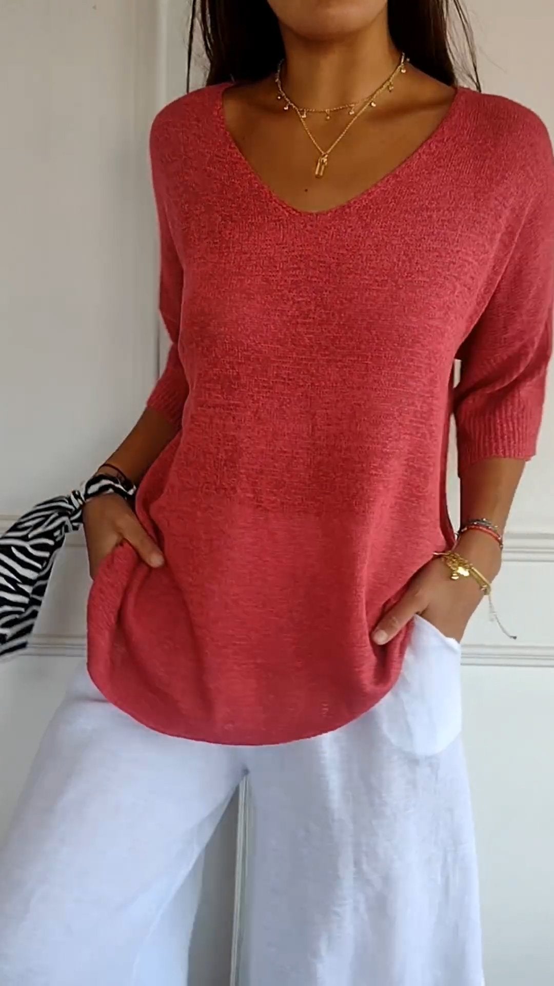 Jill | Top Intramontabile con Scollo a V